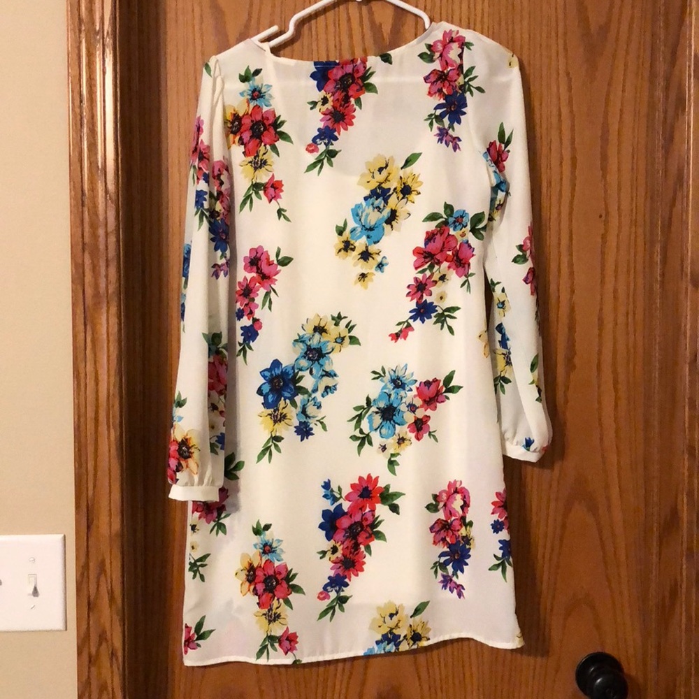 Lulus floral dress - Picture 2 of 4